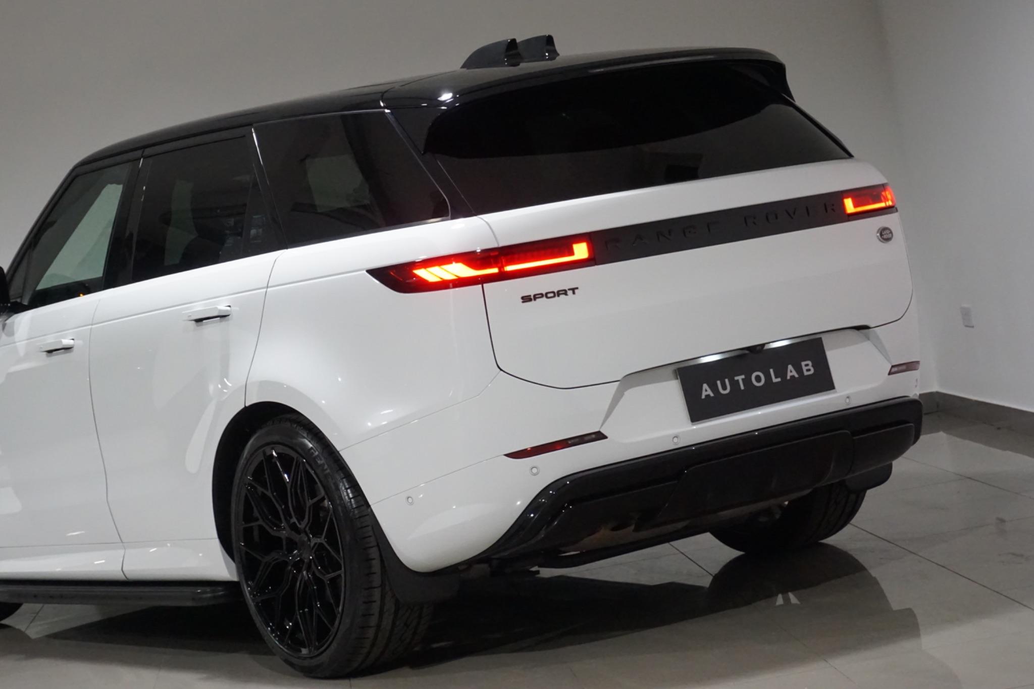Land Rover Range Rover Sport 3.0 D300 MHEV Dynamic SE Auto 4WD Euro 6 (s/s) 5dr